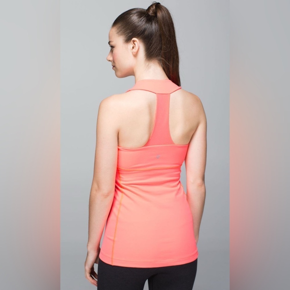 Lululemon Scoop Neck Tank Very Light Flare Size: 6 (stock pics true color)